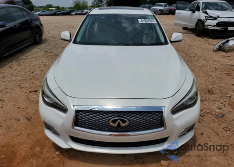 2015 Infiniti Q50 Base z USA, uszkodzony, nr VIN JN1BV7AR1FM412660